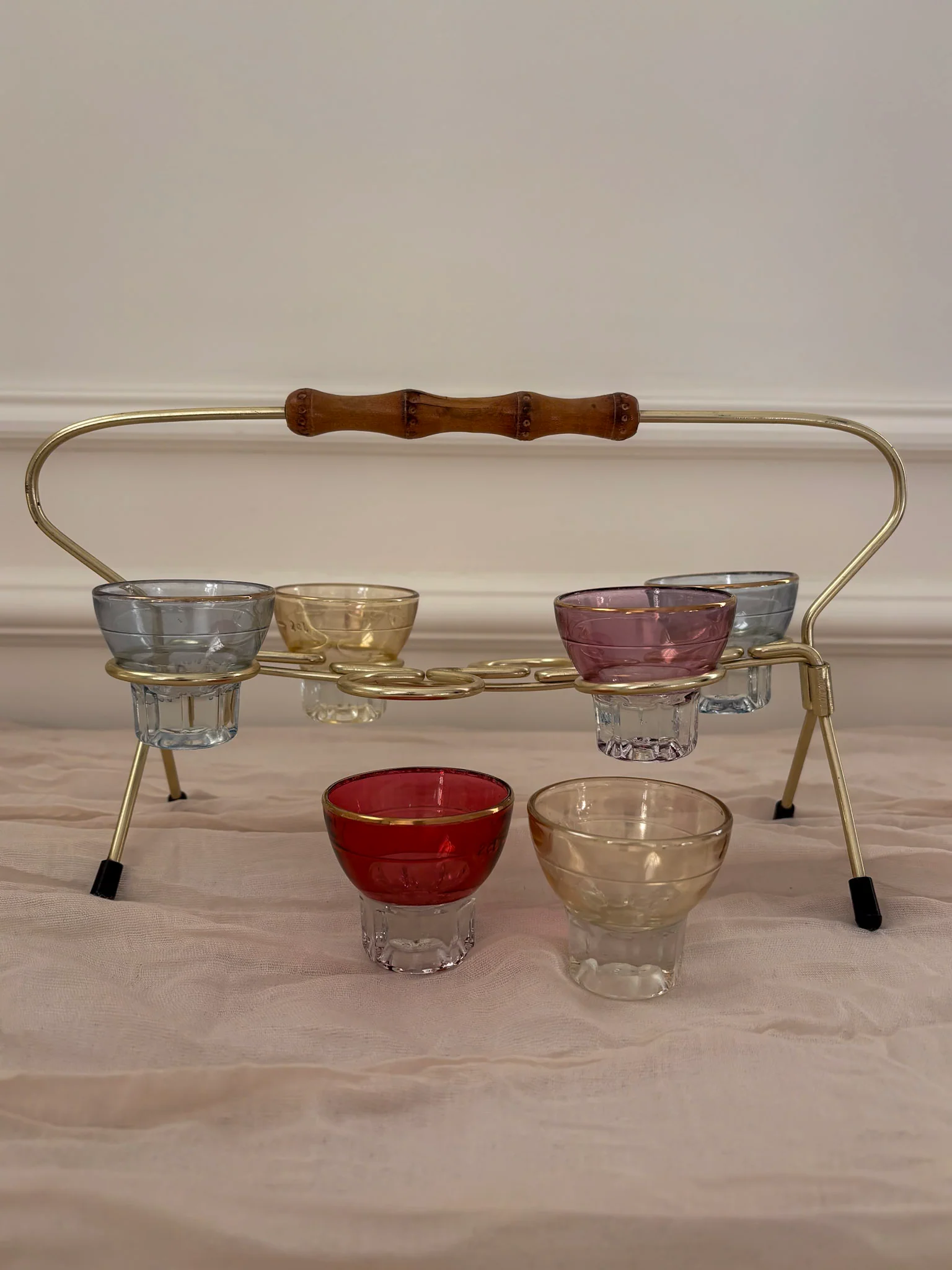 1950s Harlequin Shot Glass Set with Caddy & Bamboo Handle - Image 15