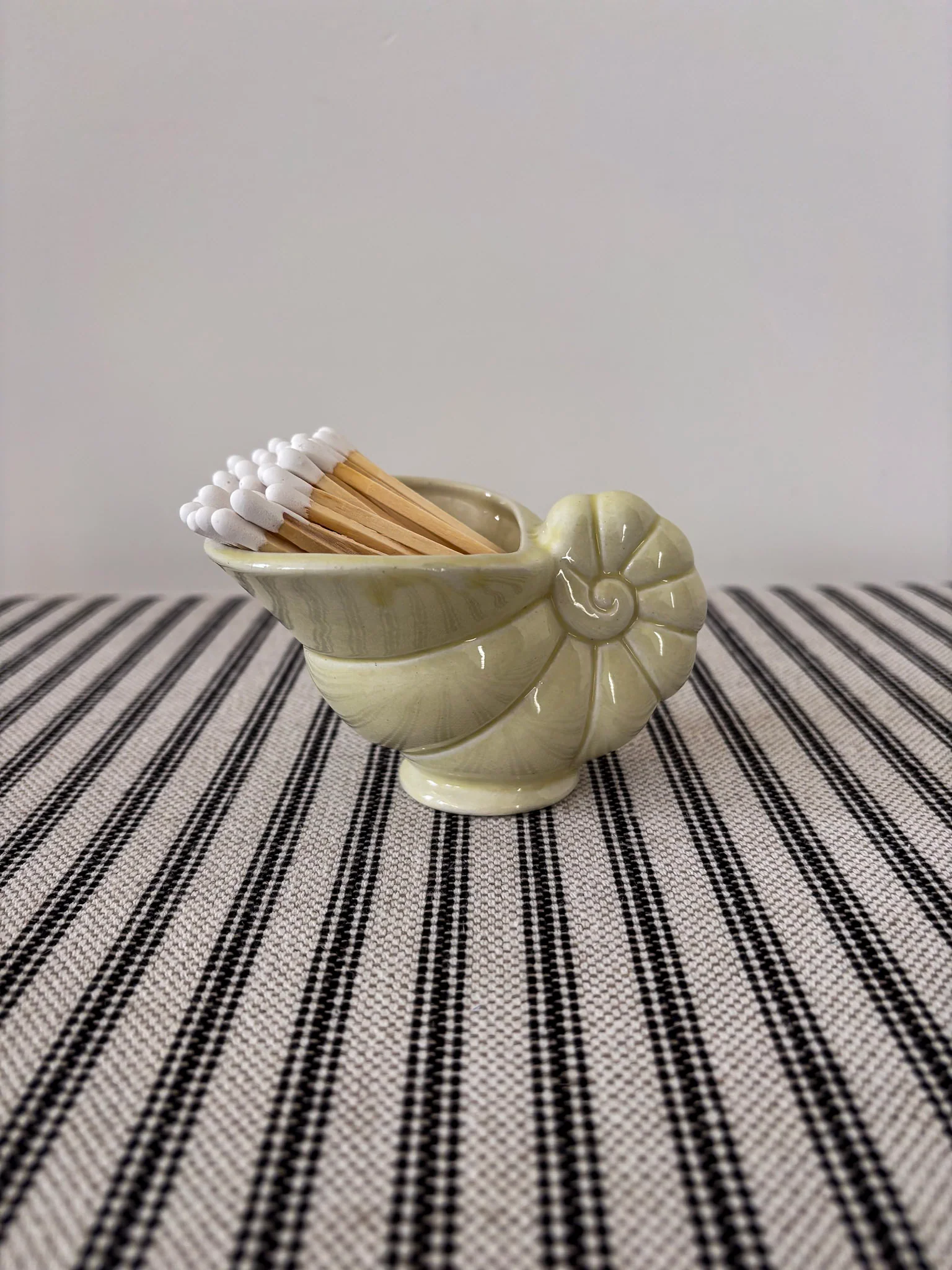 Ceramic Seashell Matchstick Holder - Image 9