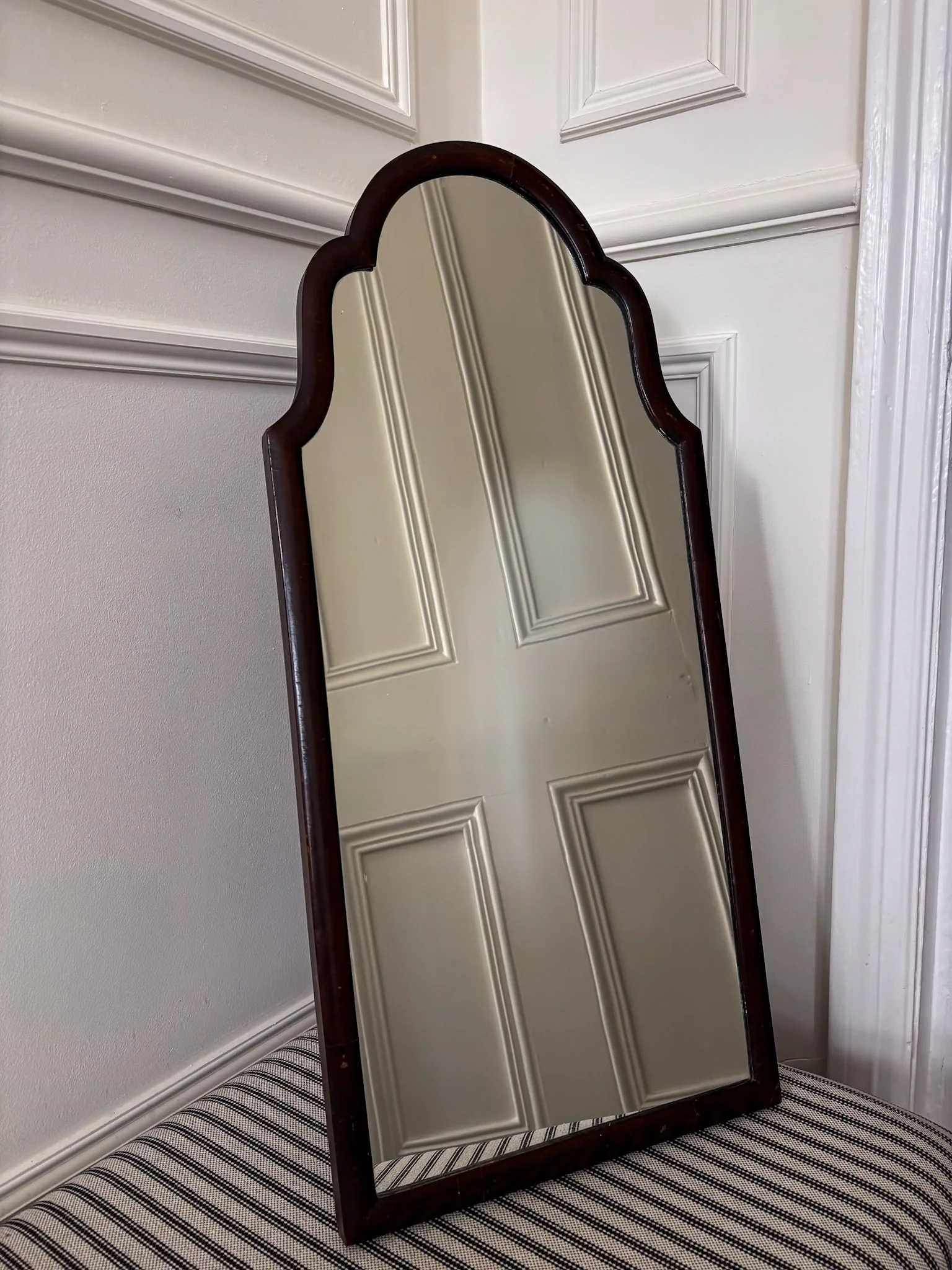Dark Wood Scalloped Free-Standing Mirror - Image 5