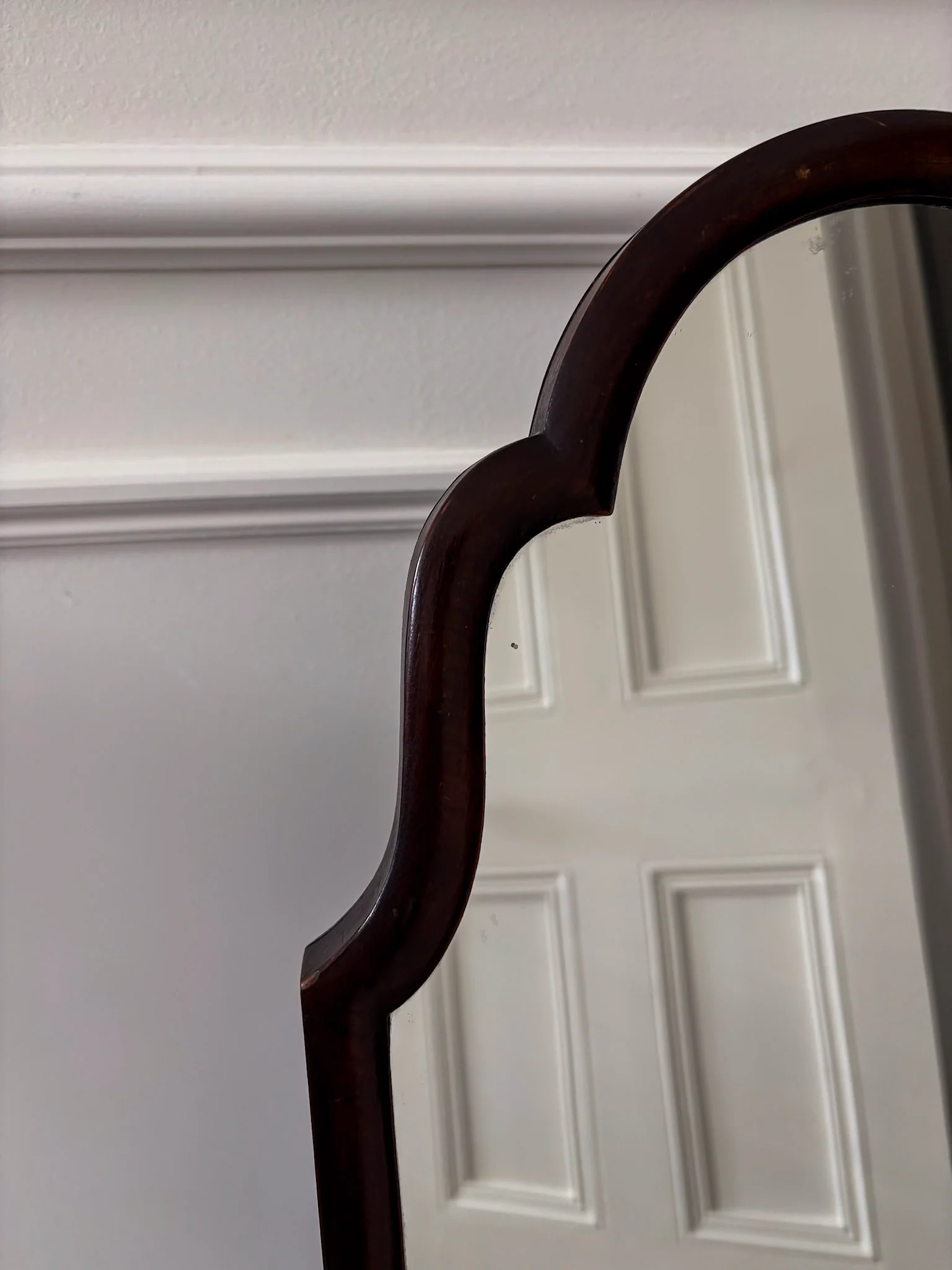 Dark Wood Scalloped Free-Standing Mirror - Image 8