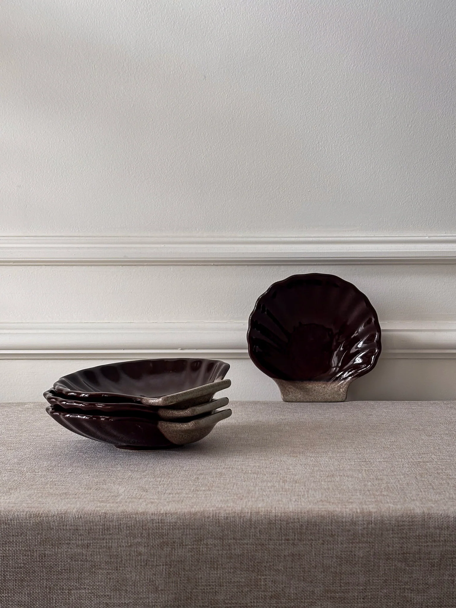 French Ceramic Scallop Shell Dishes - Brown Glaze - Image 6