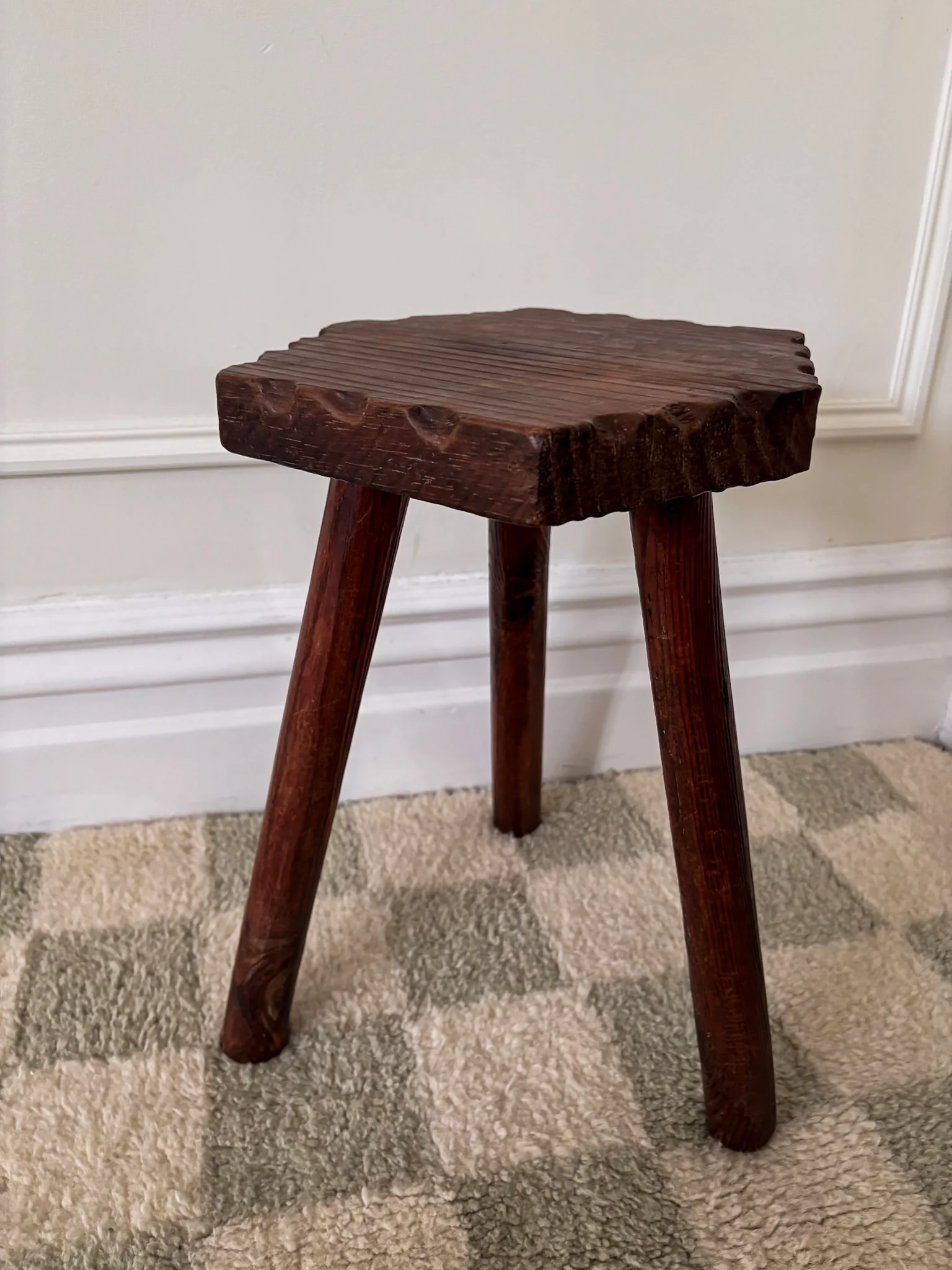 French Wooden Milking Stool | Rustic Primitive Tripod Stool - Image 7