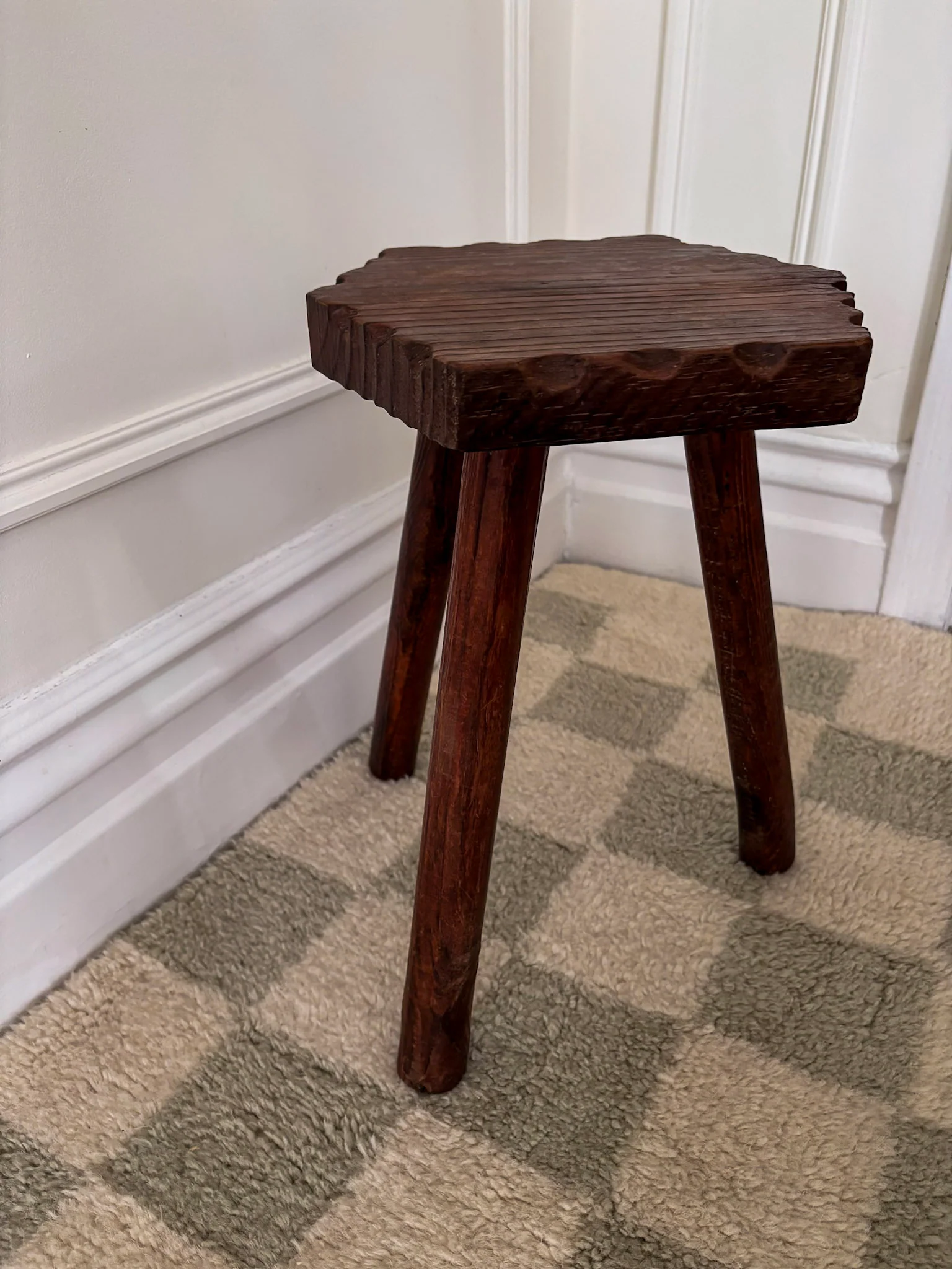 French Wooden Milking Stool | Rustic Primitive Tripod Stool - Image 8