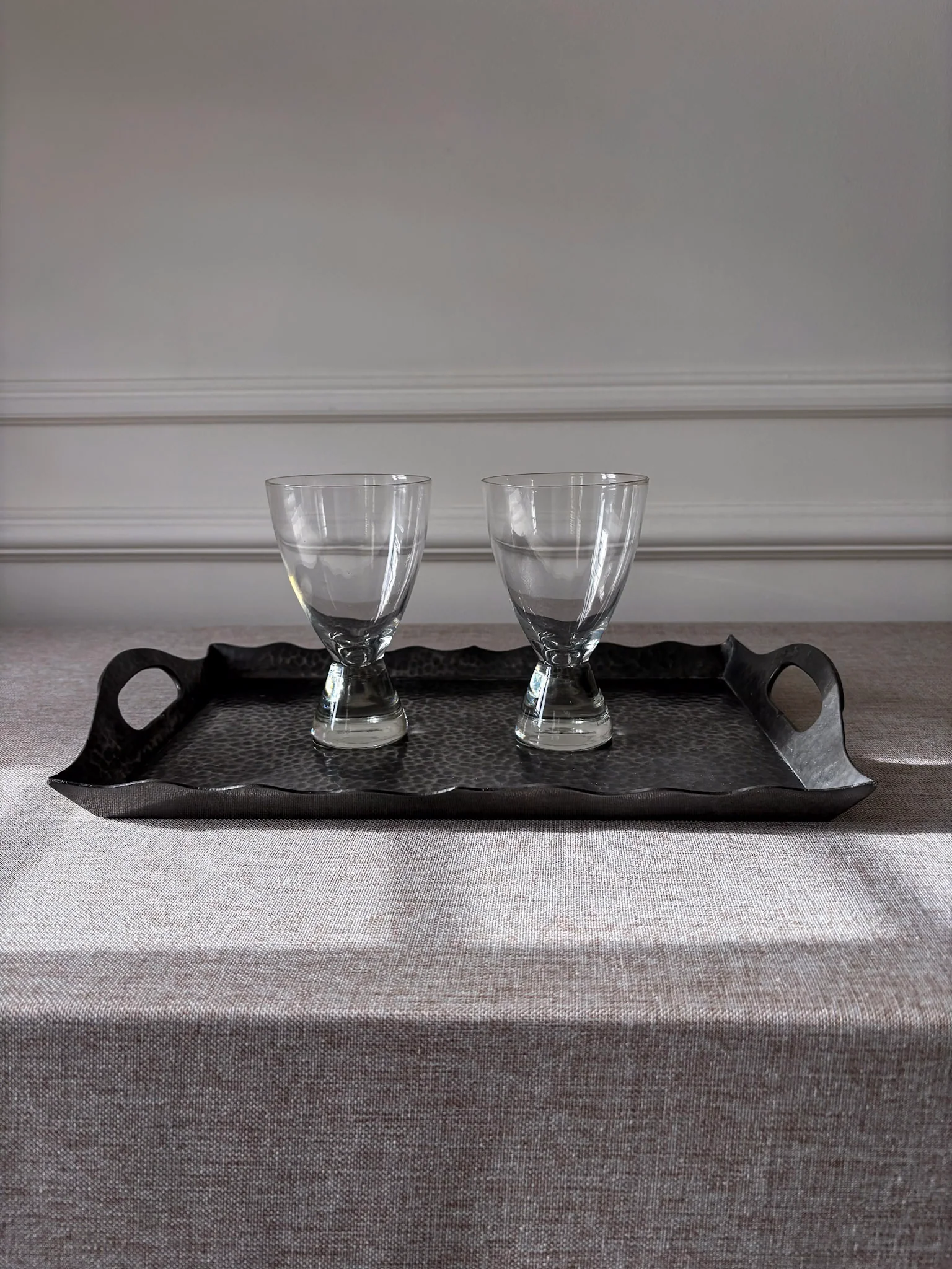 Knighthood Hammered Pewter Scalloped Edge Serving Tray - Image 11