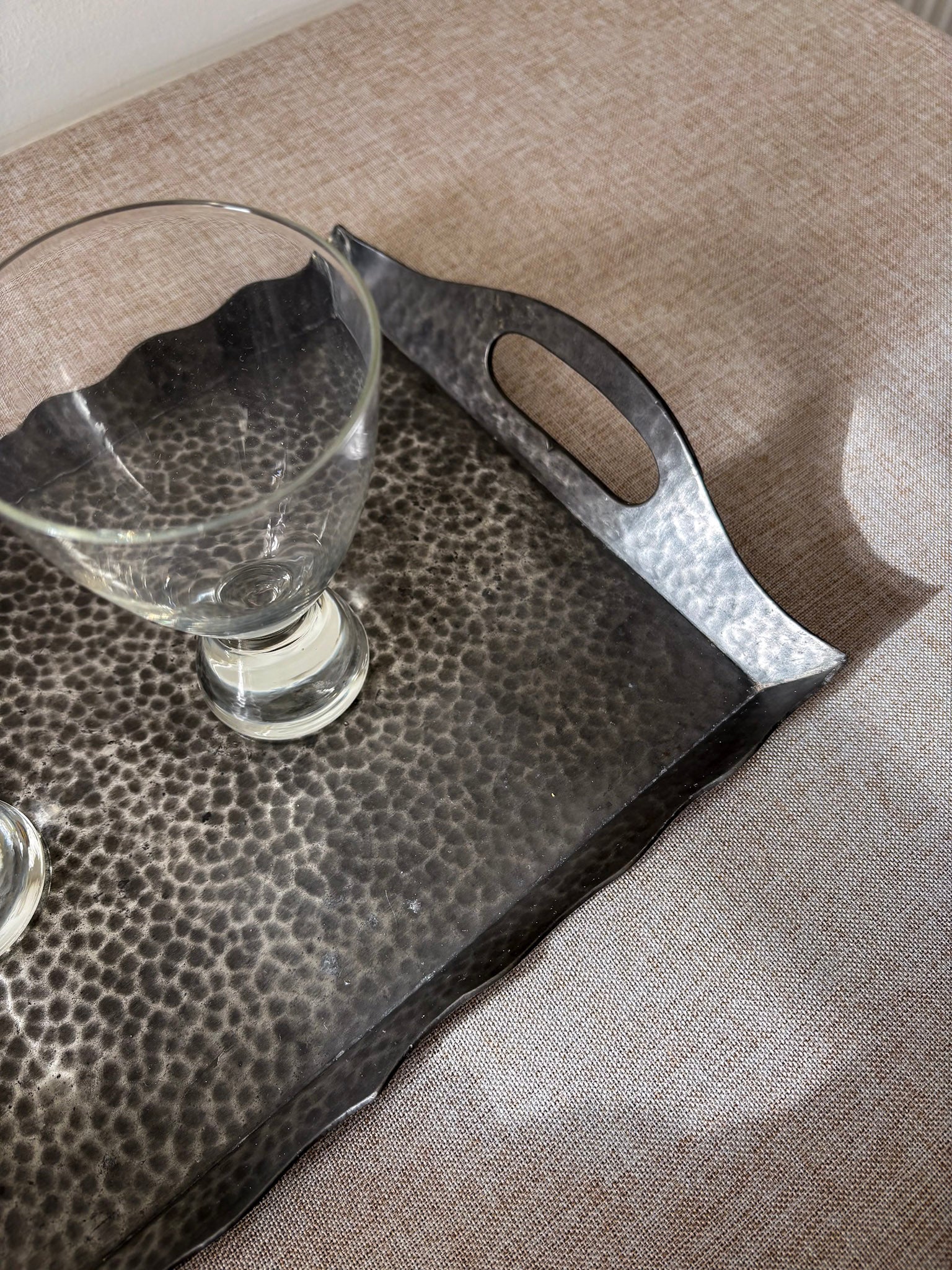 Knighthood Hammered Pewter Scalloped Edge Serving Tray - Image 8