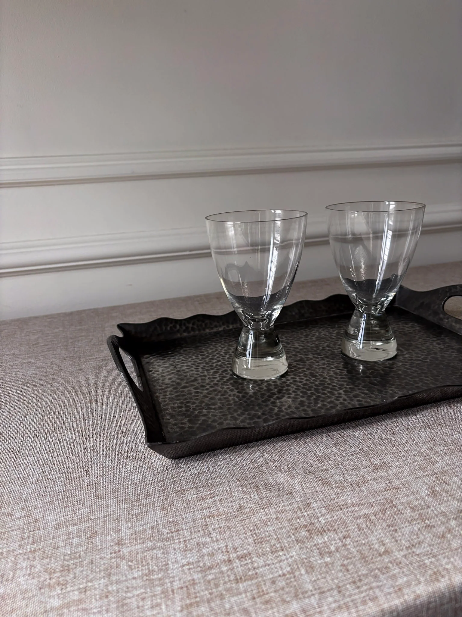Knighthood Hammered Pewter Scalloped Edge Serving Tray - Image 9