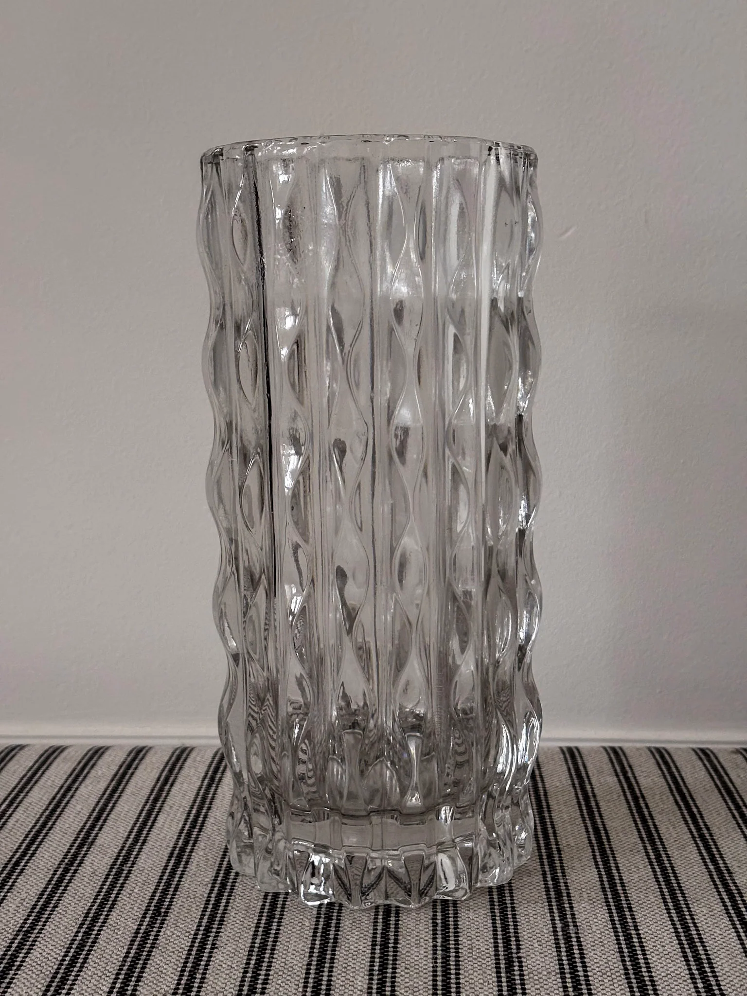 Mid Century Italian Art Glass Wave Vase - Image 3