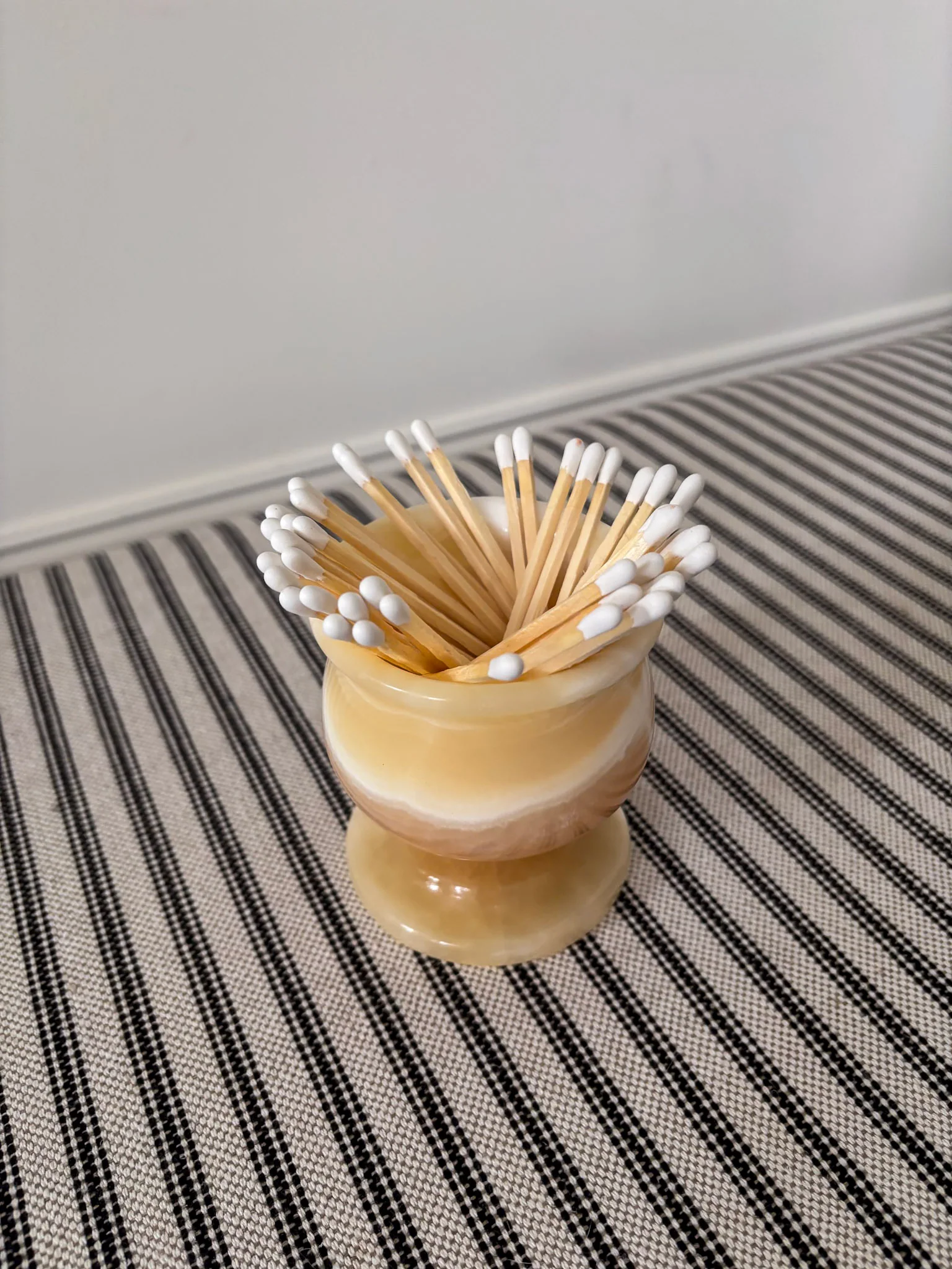 Onyx Pedestal Matchstick Holder - Image 6