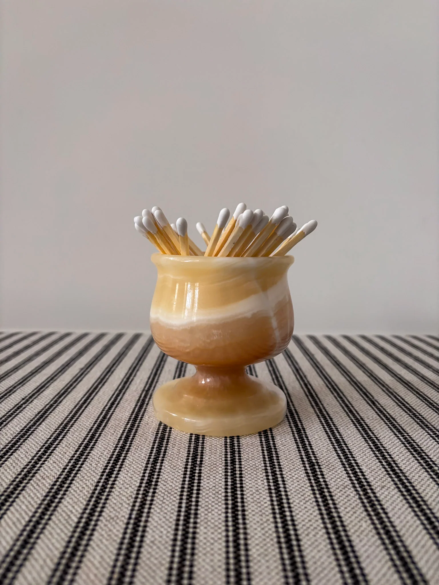 Onyx Pedestal Matchstick Holder - Image 8