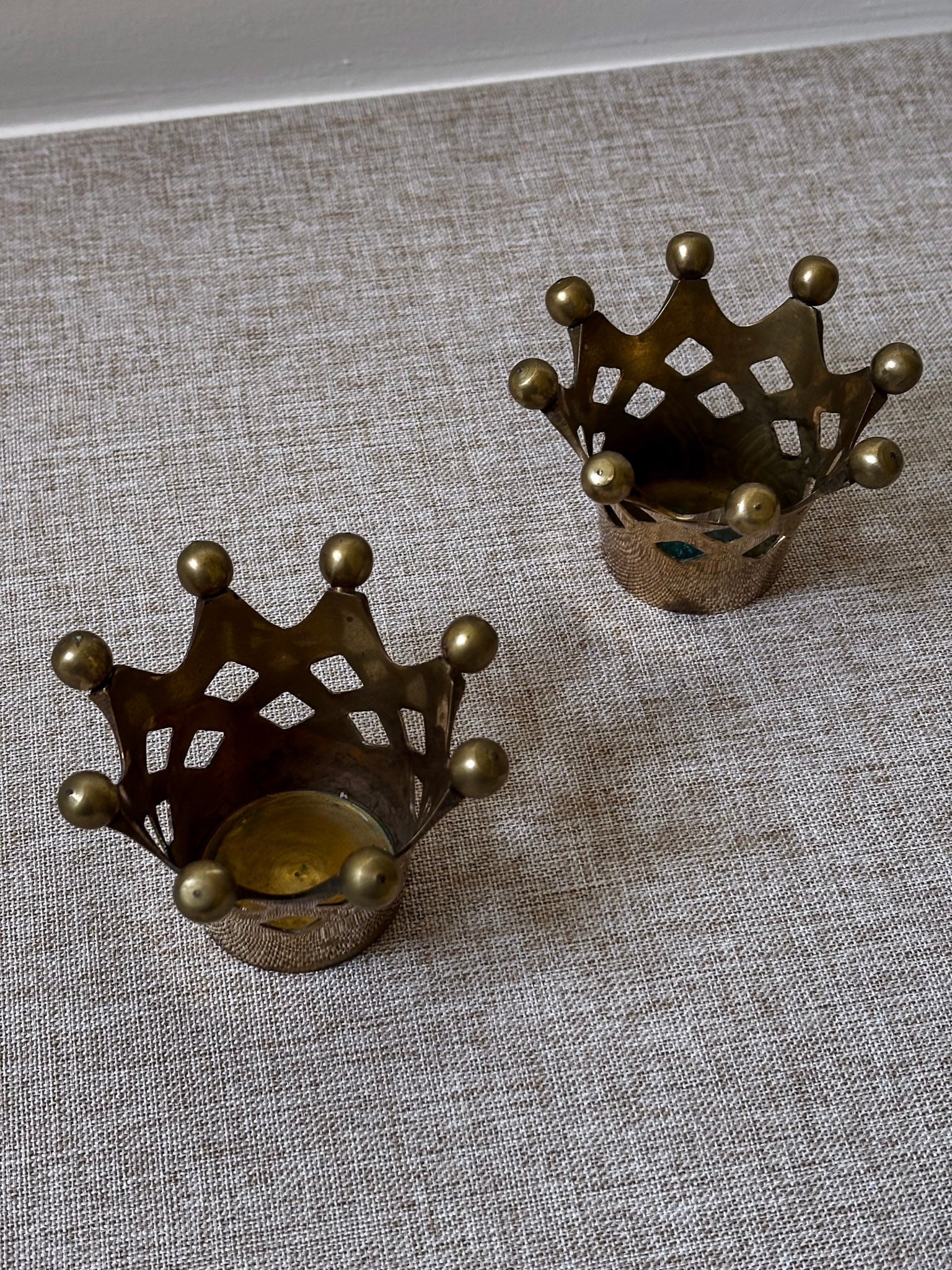 Pair of Vintage Brass Crown Candle Holders | Sculptural Brass Tealight Holders - Image 4