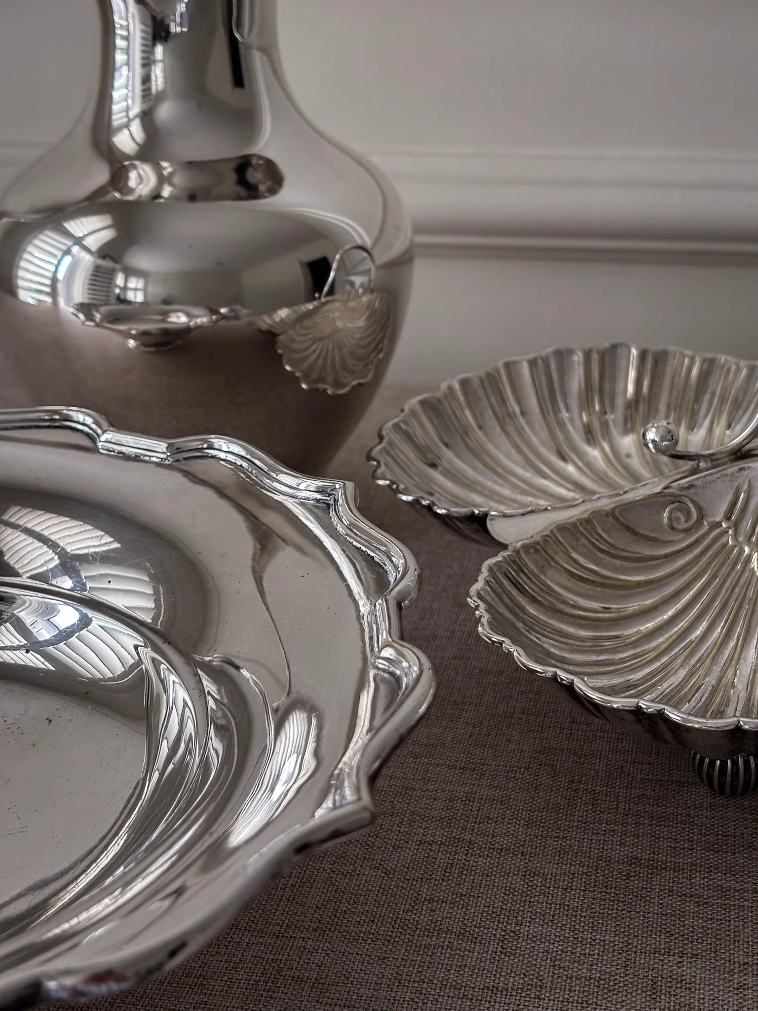 Silver Plate Scalloped Edge Tazza Pedestal Dish / Bowl - Image 10
