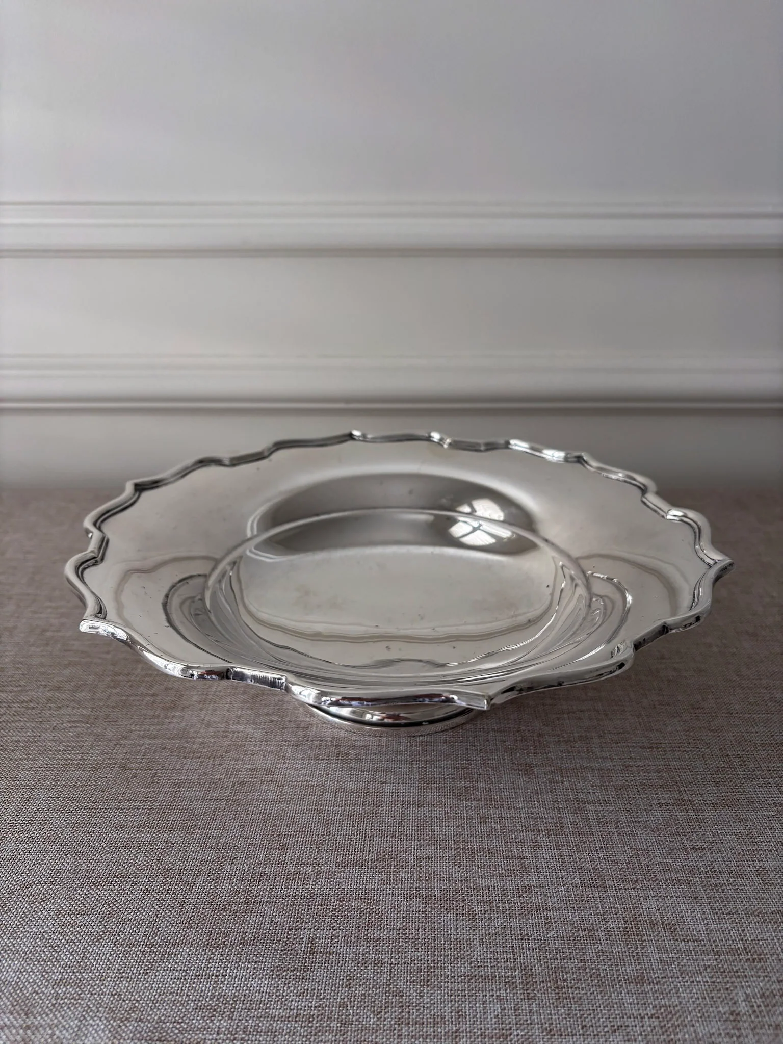 Silver Plate Scalloped Edge Tazza Pedestal Dish / Bowl - Image 8