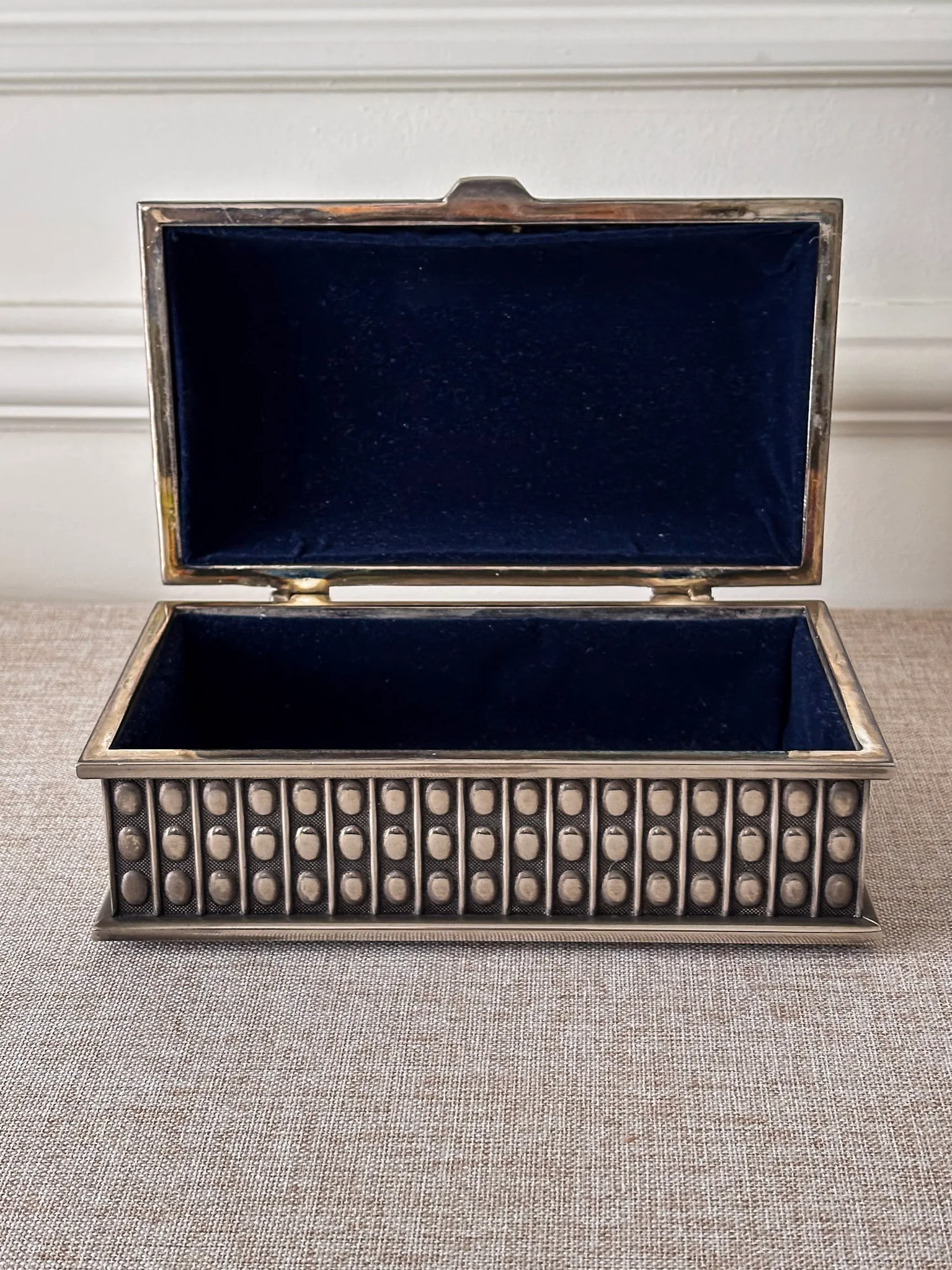 Silver-Plated Beaded Jewellery Trinket Box - Image 4
