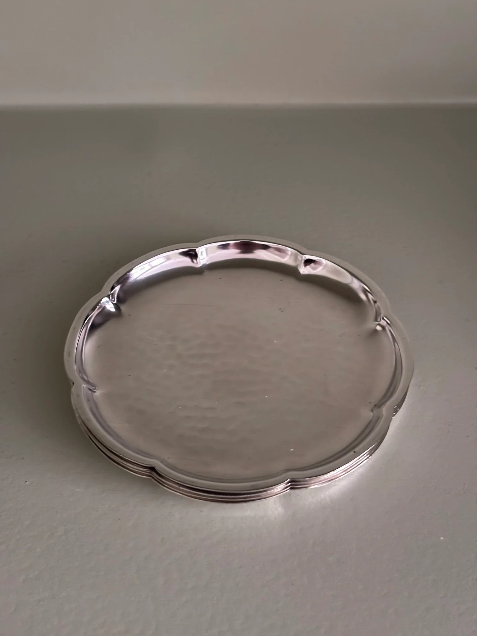 Silver-Plated Scalloped Edge Coasters - Set of Four - Image 13