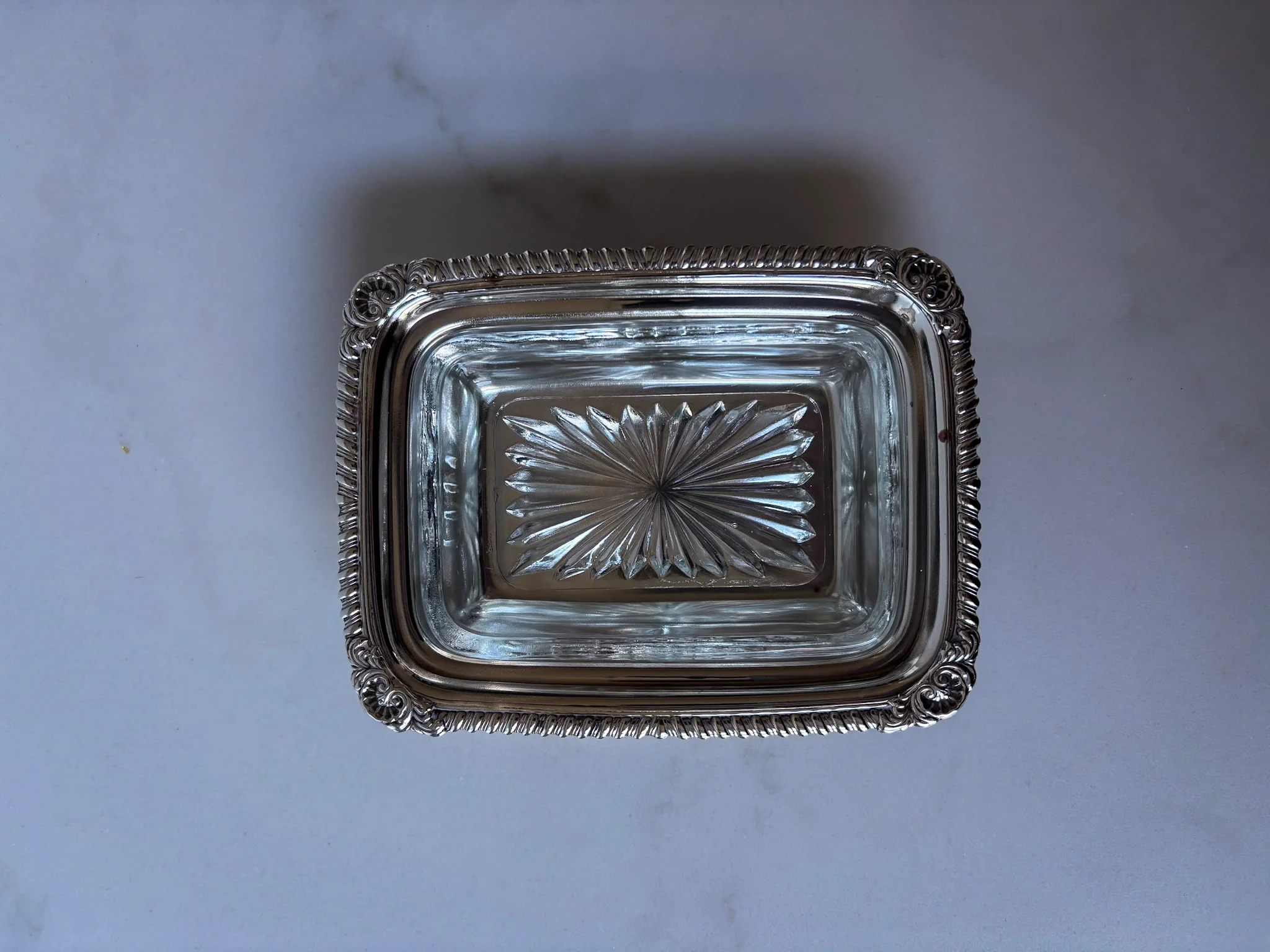 Silver-Plated Soap Dish with Cut Glass Insert - Image 6