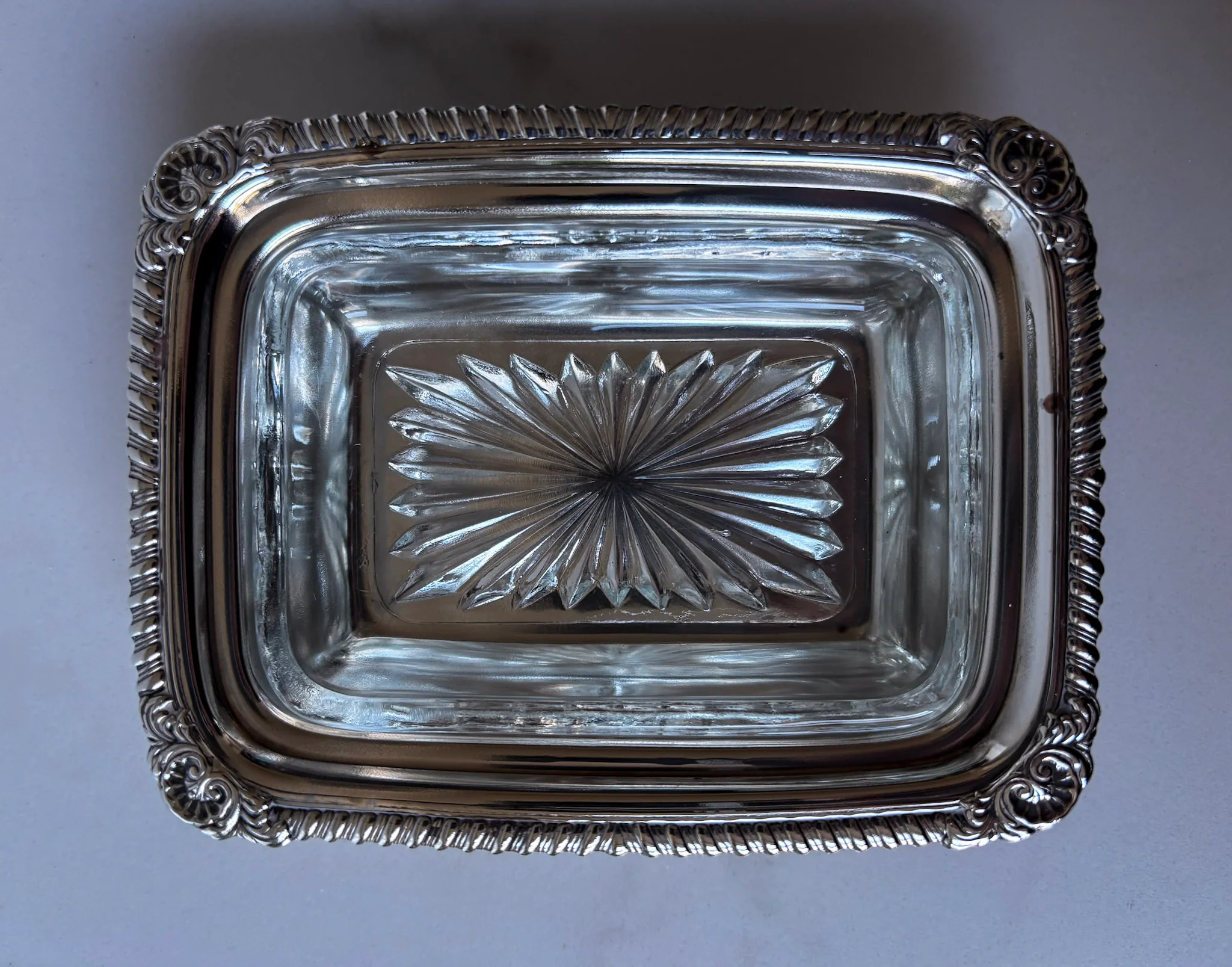 Silver-Plated Soap Dish with Cut Glass Insert - Image 7