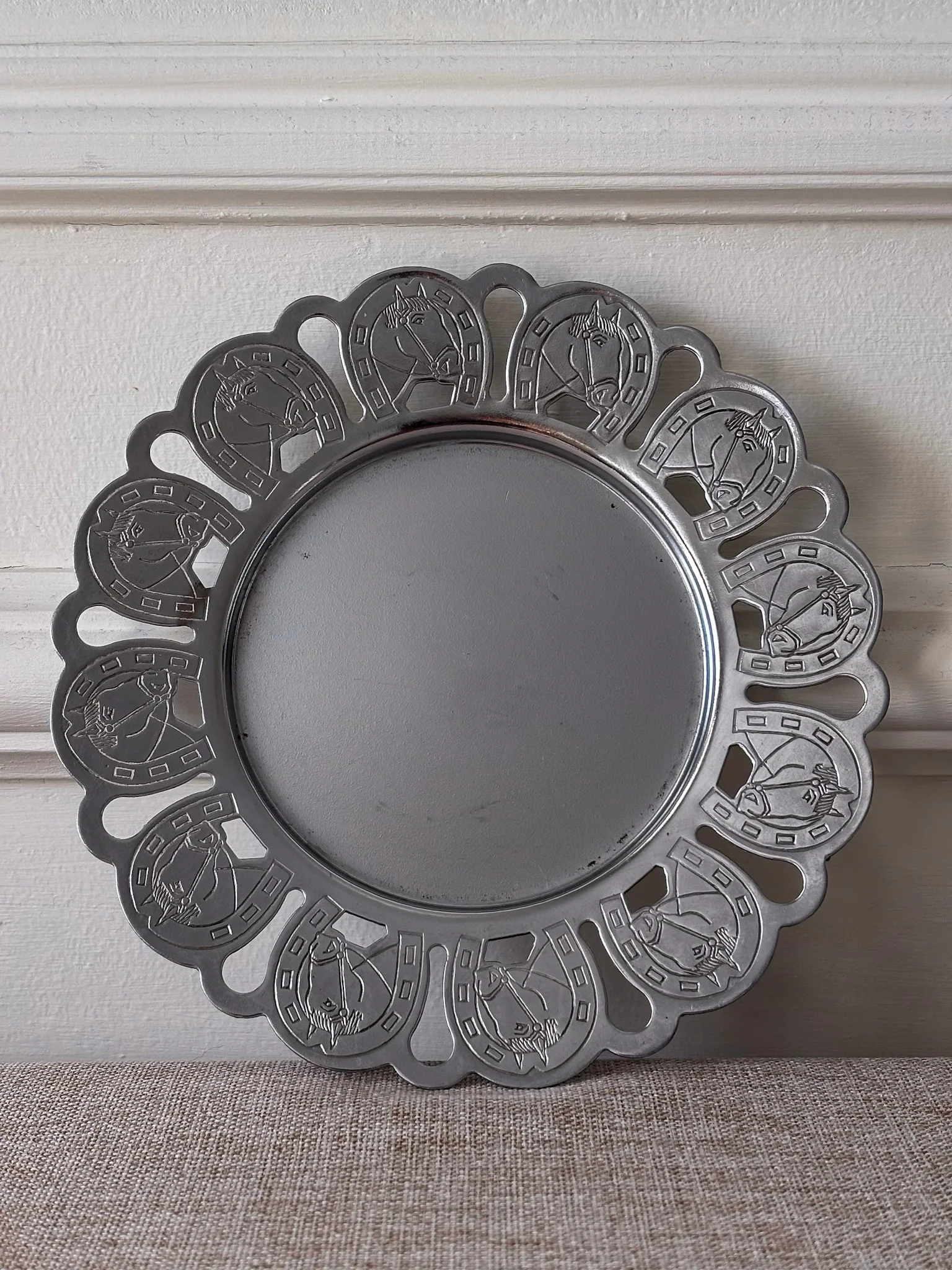 Silver-Tone Horseshoe Trinket Tray / Candle Plate - Image 8