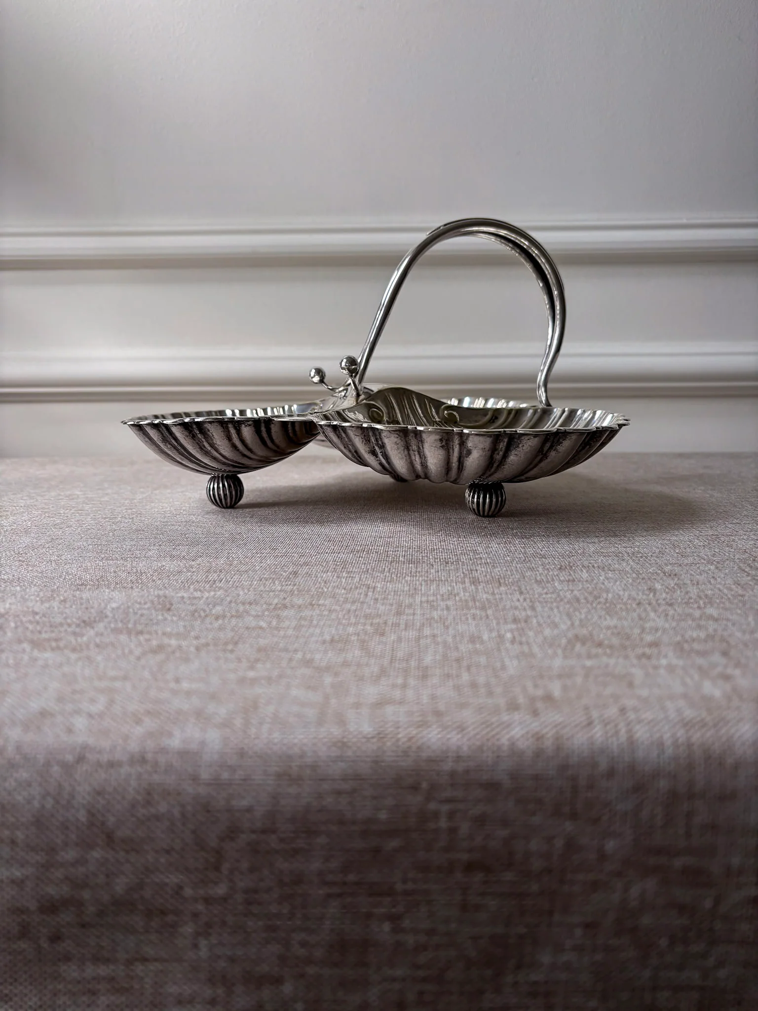 Triple Shell Silver-Plated Serving Dish - Image 2