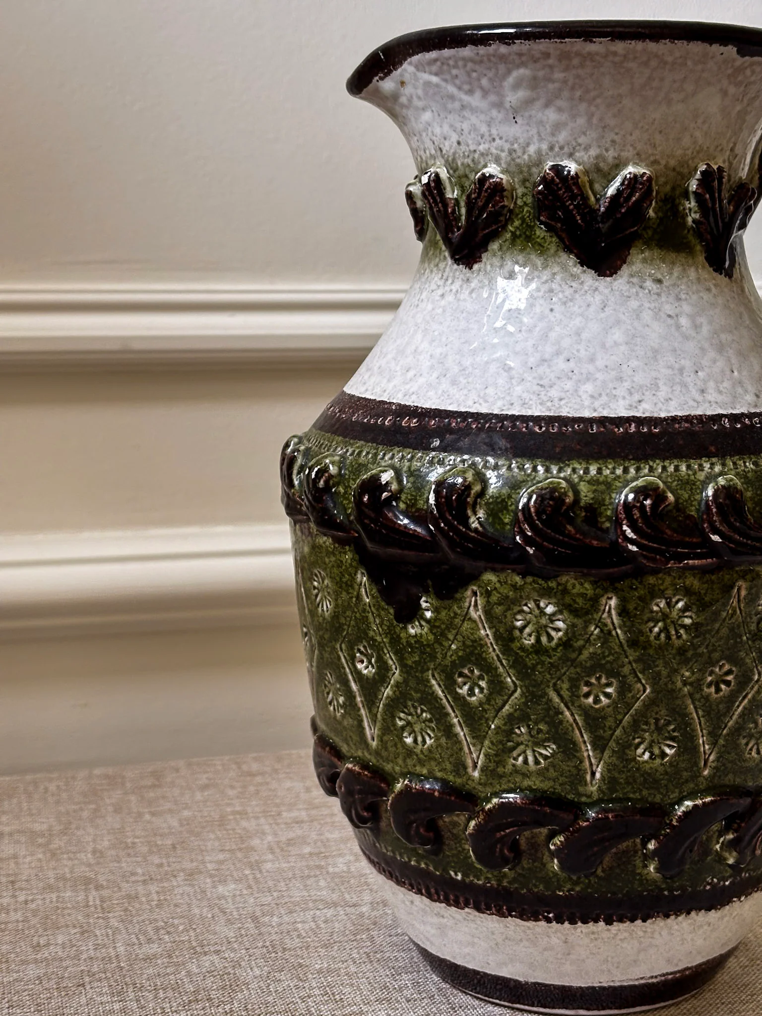 Vintage Italian Ceramic Jug Vase Attributed to Nuovo Rinascimento | Mid Century Pottery - Image 4