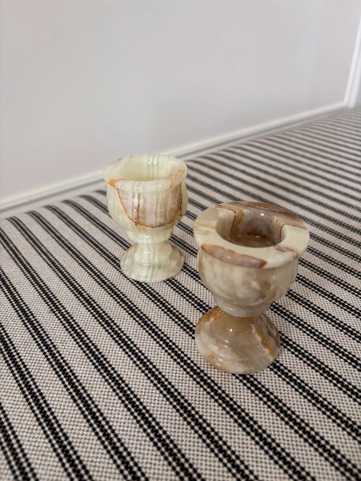 Vintage Onyx Mini Pedestal Tealight Holders - Image 7