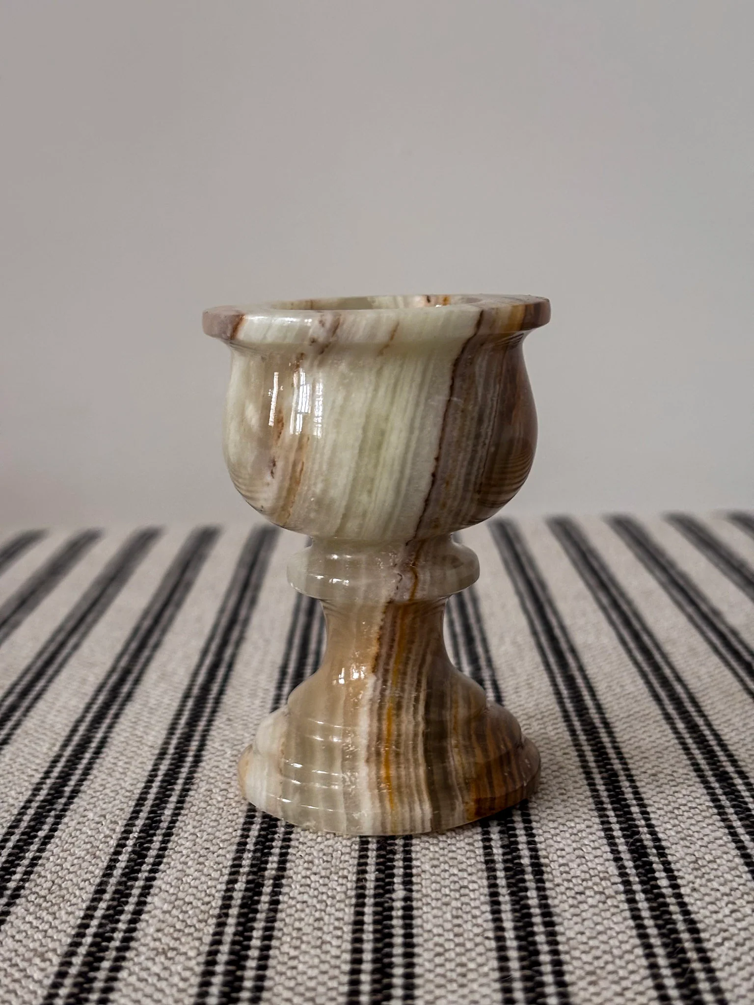 Vintage Onyx Mini Pedestal Tealight Holders - Image 8