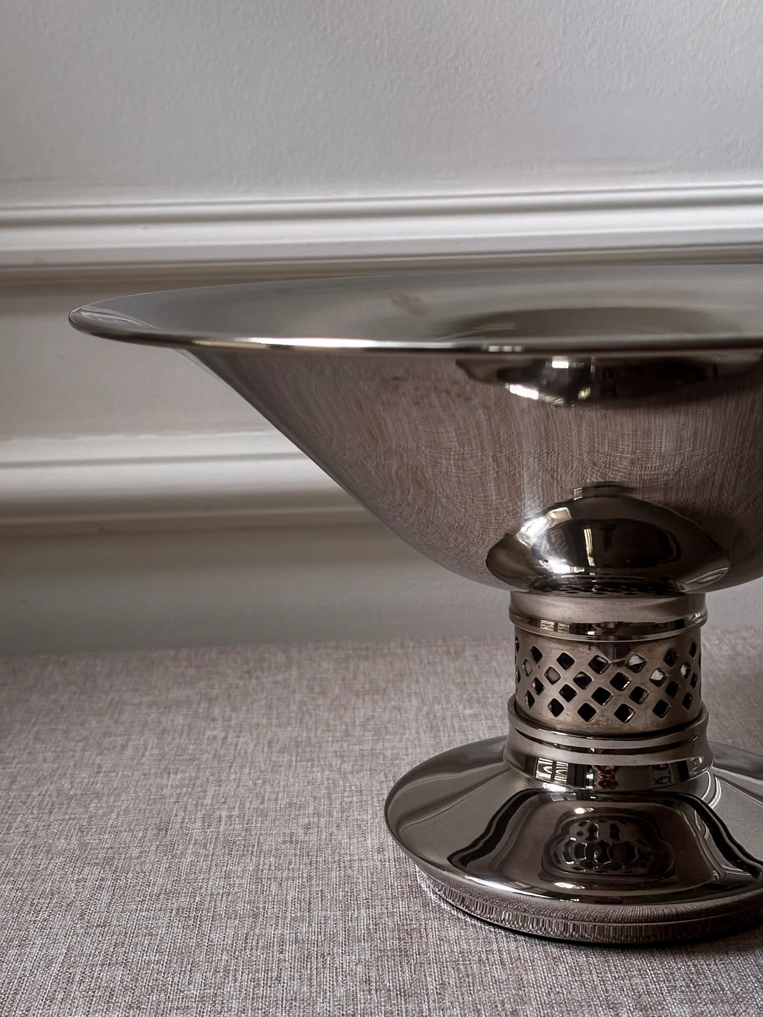 Vintage Silver Pedestal Bowl | Modernist Silver Centrepiece Bowl - Image 9