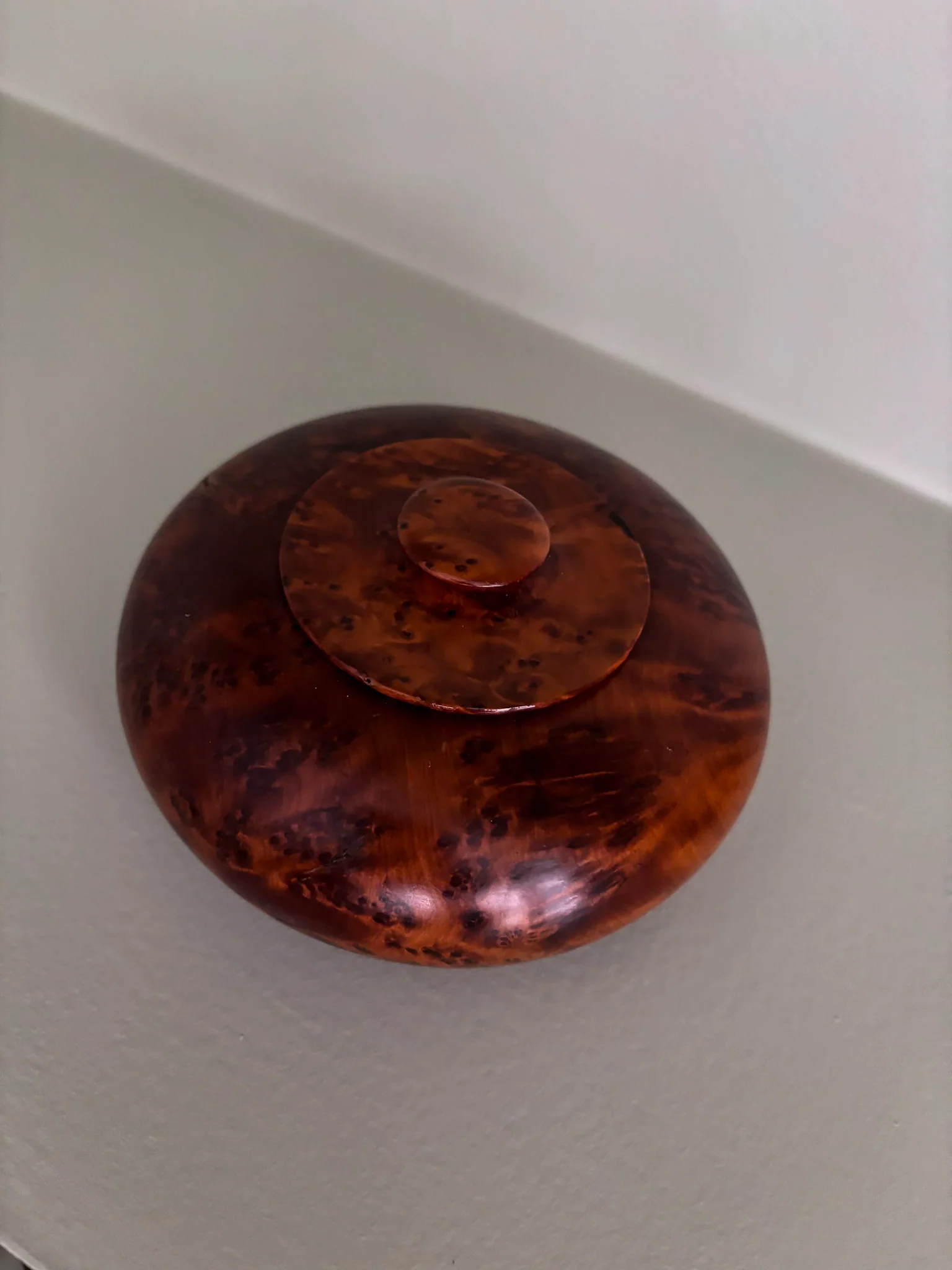 Vintage Thuya Burr Wood Lidded Pot - Image 10