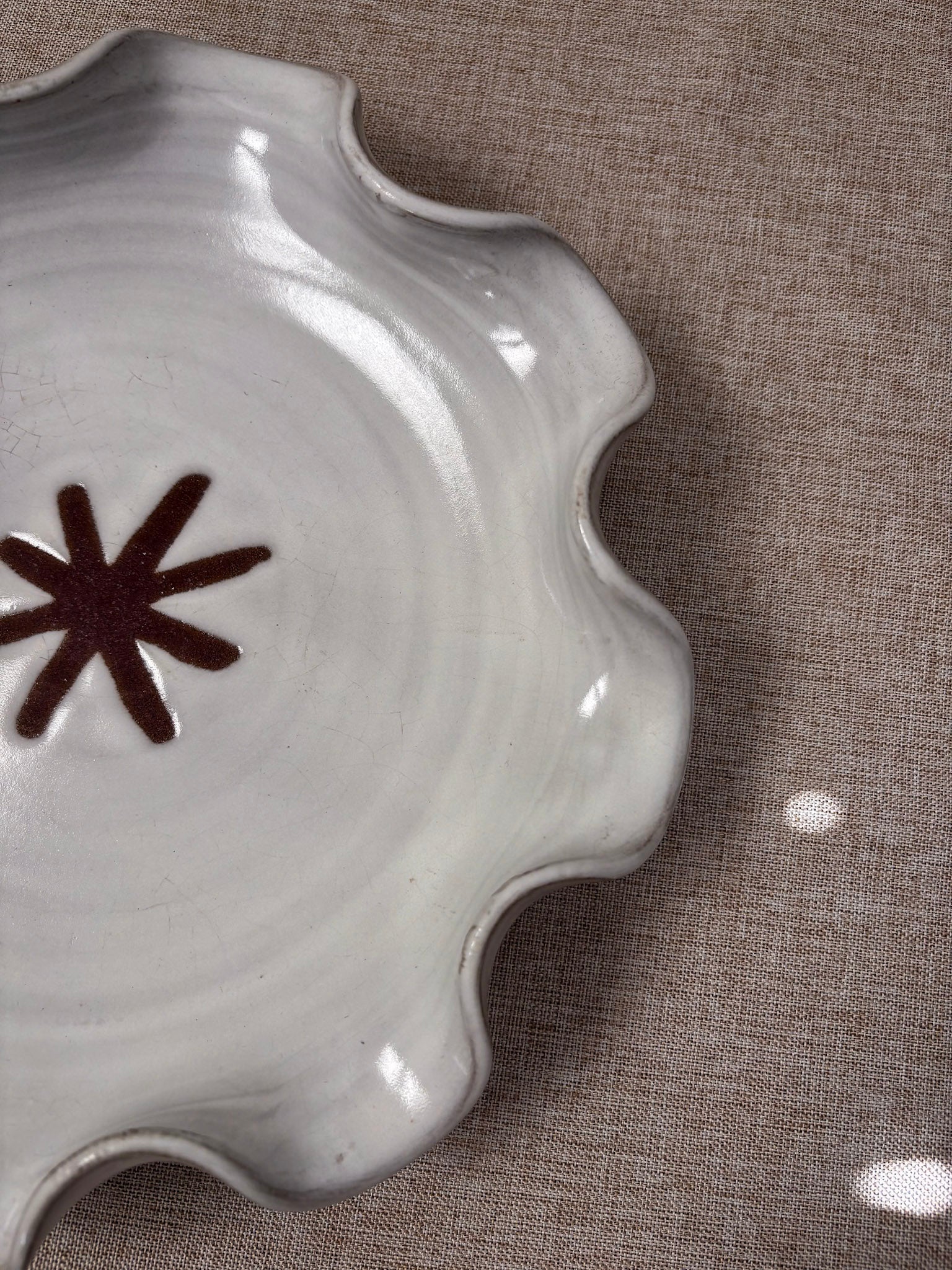 Studio Pottery Wavy Edge Plate, Irish Ceramic Dish in Off-White and Brown - Image 7